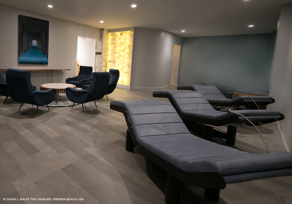 Relaxation chairs top for spa